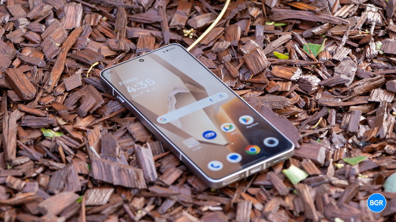 OnePlus 13R vs OnePlus 13: Is the Flagship Killer Enough?