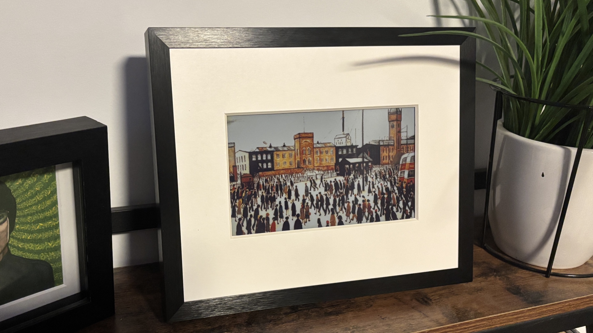 SwitchBot AI Frame: The Future of Generative AI Art