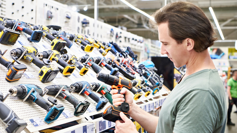 Best Value Power Tool Batteries for DIY Homeowners